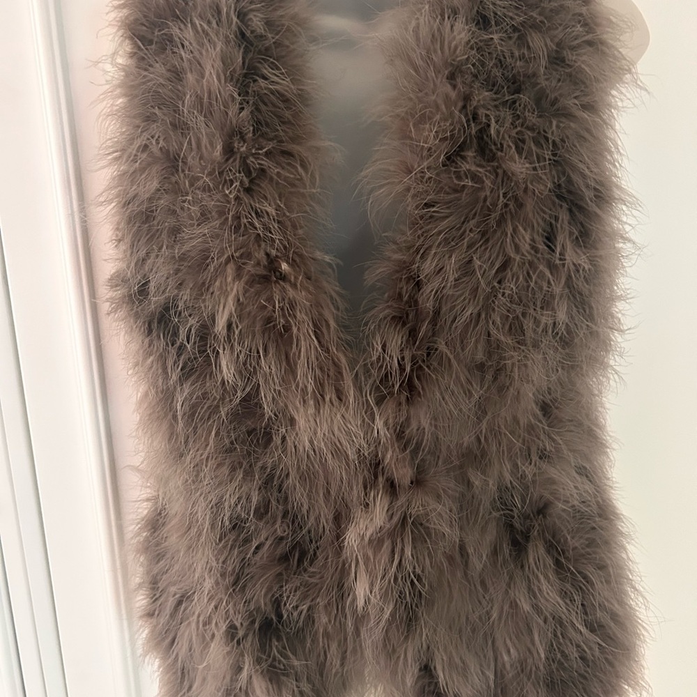 Forever 21 Plush Feather Vest in Taupe